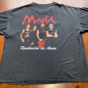 Vintage Maná Revolución de Amor T-Shirt